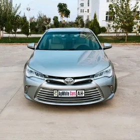 Toyota Camry 2017