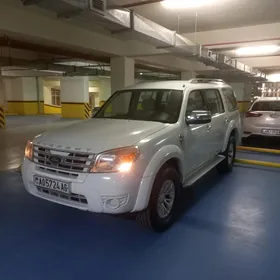 Ford Everest 2012