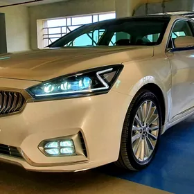 Kia Cadenza 2017