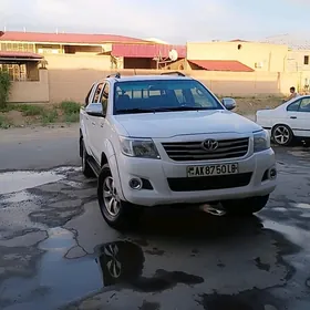 Toyota Hilux 2012