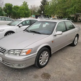 Toyota Camry 1999