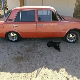 Lada 2104 1980