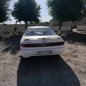 Toyota Carina 1995