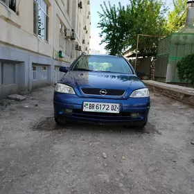 Opel Astra 2002