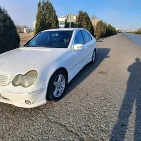 Mercedes-Benz C320 2002