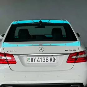 Mercedes-Benz E300 2011