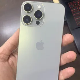 iPhone XR 13.14.15