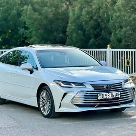 Toyota Avalon 2019