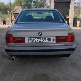 BMW 520 1988