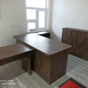 ofisny stol офисный стол