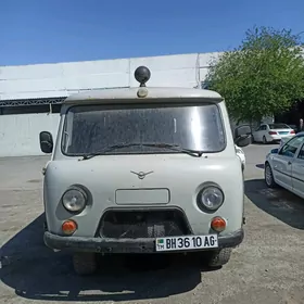 UAZ 452 1997