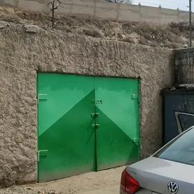 Каменный гараж