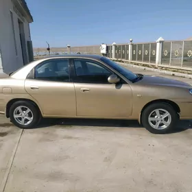 Daewoo Nubira 2001