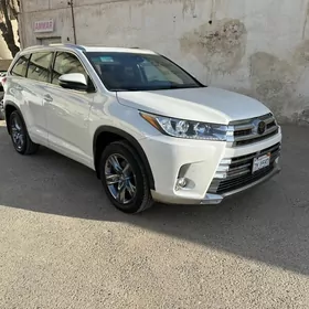 Toyota Highlander 2018