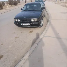 BMW 525 1988