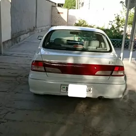 Infiniti I30 1998