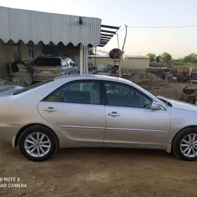 Toyota Camry 2003