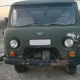 UAZ 452 2003