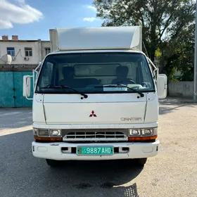 Mitsubishi Canter 2004