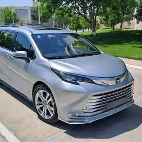 Toyota Sienna 2022