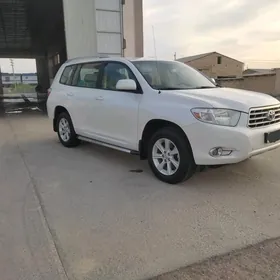 Toyota Highlander 2010