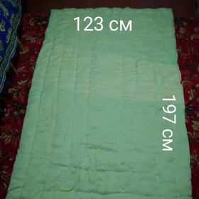 матрасы и одеяло