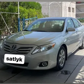 Toyota Camry 2010