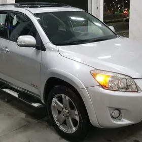 Toyota RAV4 2010