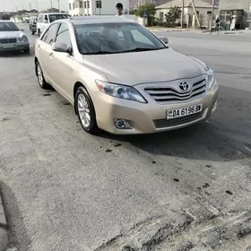 Toyota Camry 2011