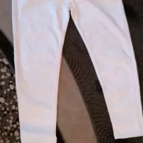 Белые джинсы унисекс