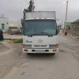 Toyota Hino 1999