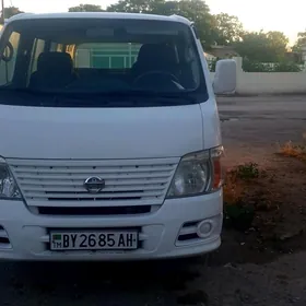 Nissan Urvan 2008