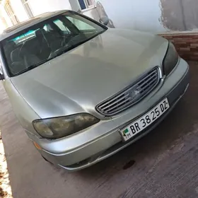 Infiniti I30 1999