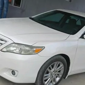 Toyota Camry 2011