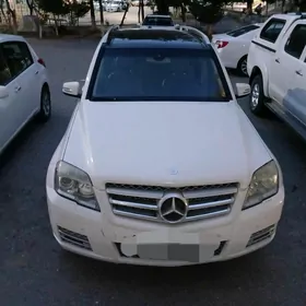 Mercedes-Benz GLK 350 2011