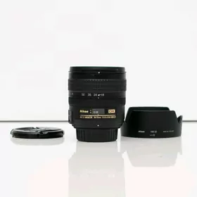 Nikon 18-70mm f/3.5-4.5