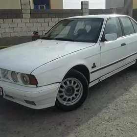 BMW 525 1992