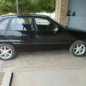 Opel Astra 1992