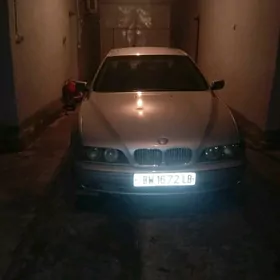 BMW E39 1998