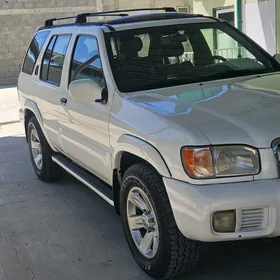 Nissan Pathfinder 2001