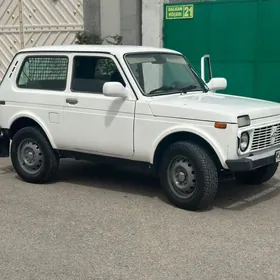 Lada Niva 2010