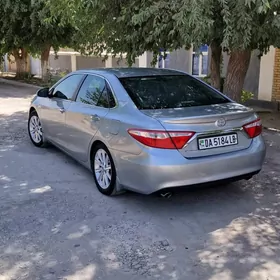 Toyota Camry 2015