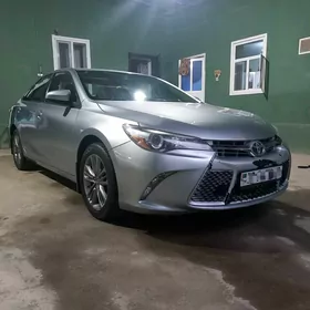 Toyota Camry 2017