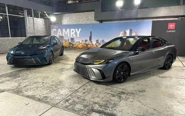 Новая Toyota Camry 2025 оказалась дешевле и технологичнее предшественника