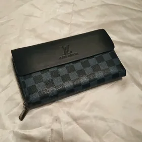 Gapjyk Louis Vuitton 