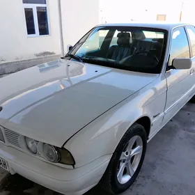 BMW 525 1992