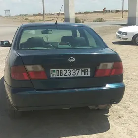 Nissan Primera 1998