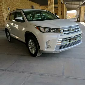 Toyota Highlander 2019