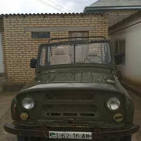 UAZ 469 1986