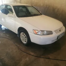 Toyota Camry 1998